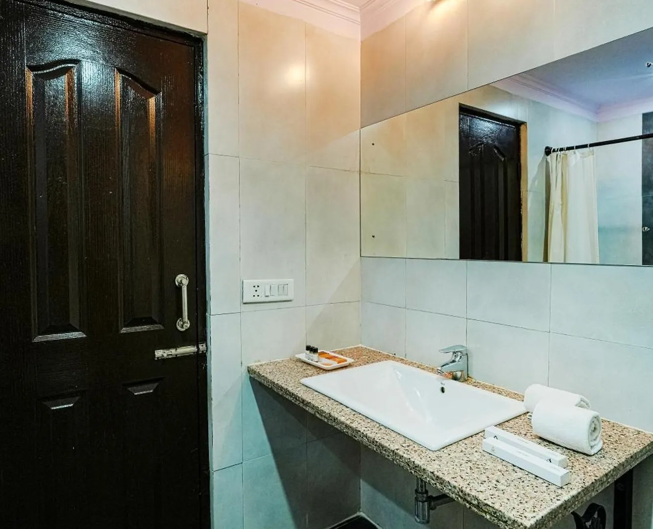 שימלה Hotel Ck International By Pax Hotels