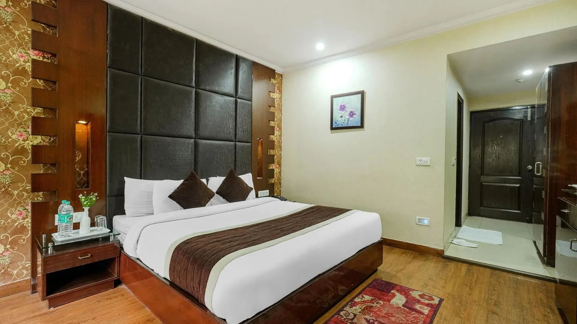 ***  שימלה Hotel Ck International By Pax Hotels הודו